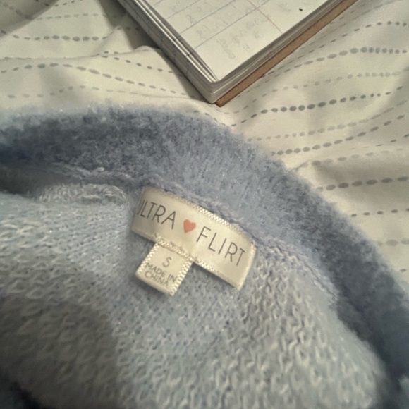 Blue checkered sweater - Picture 3 of 6